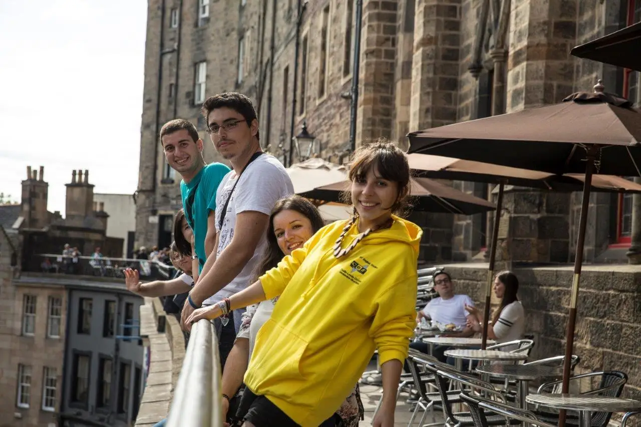 Szkocja - Edynburg - indywidualny kurs j. angielskiego Adult Family CES - wiek 16+