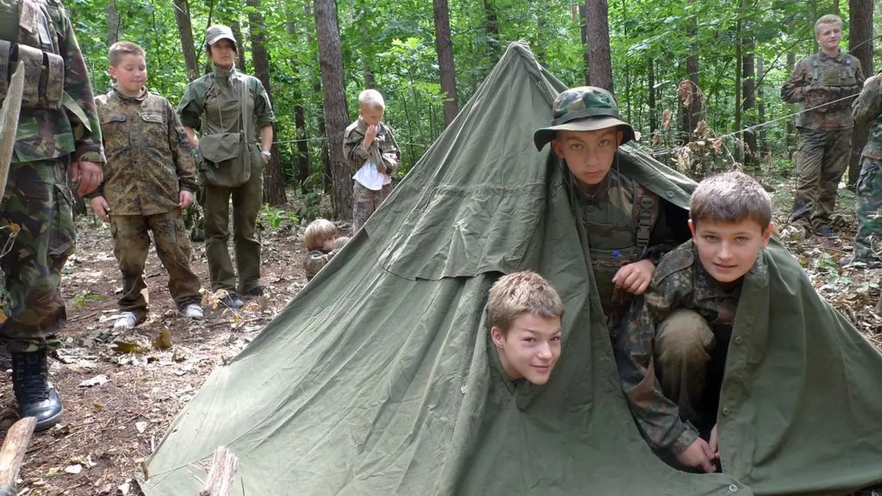 Bachorze - kolonia Komandos Junior