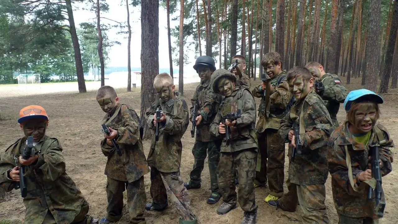 Bachorze - kolonia Komandos Junior