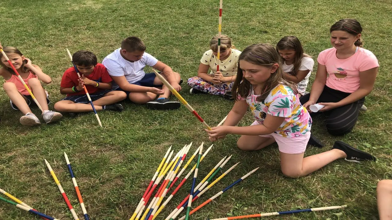 Mielno - kolonia Agenci i Agentki