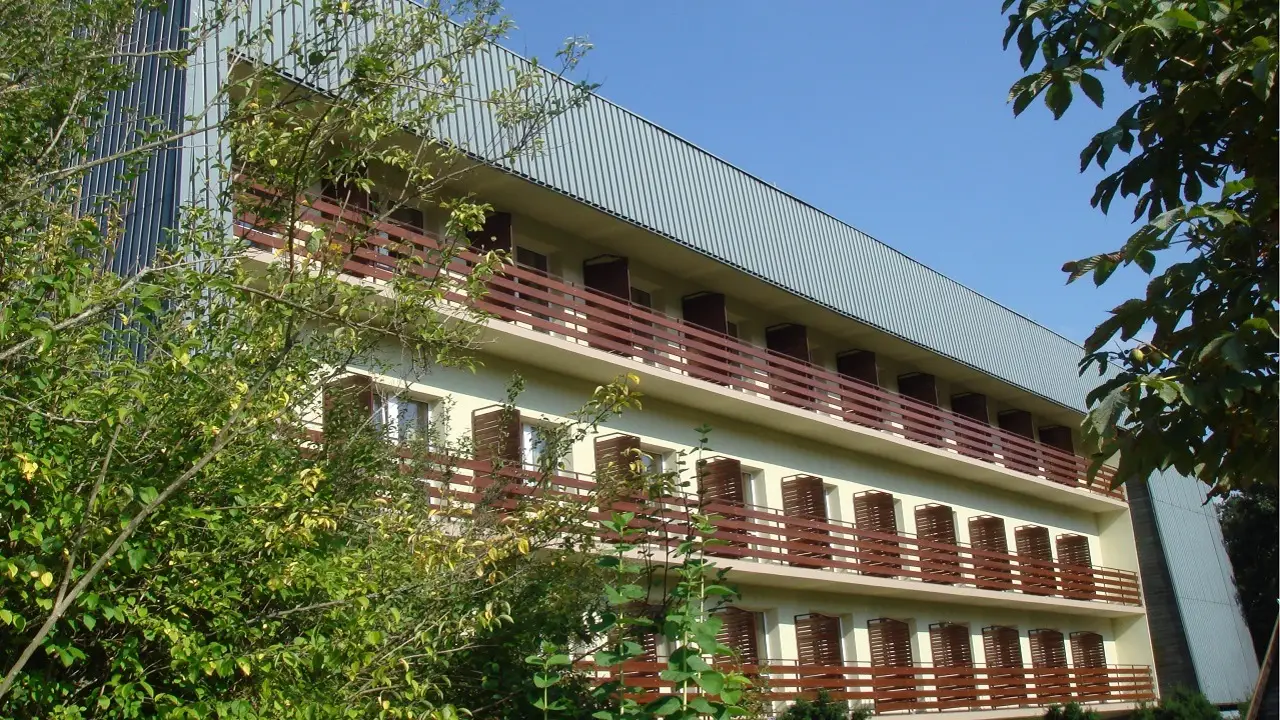 Muszyna - obz Fabryka Adrenaliny sala wieloosobowa (tylko chopcy)