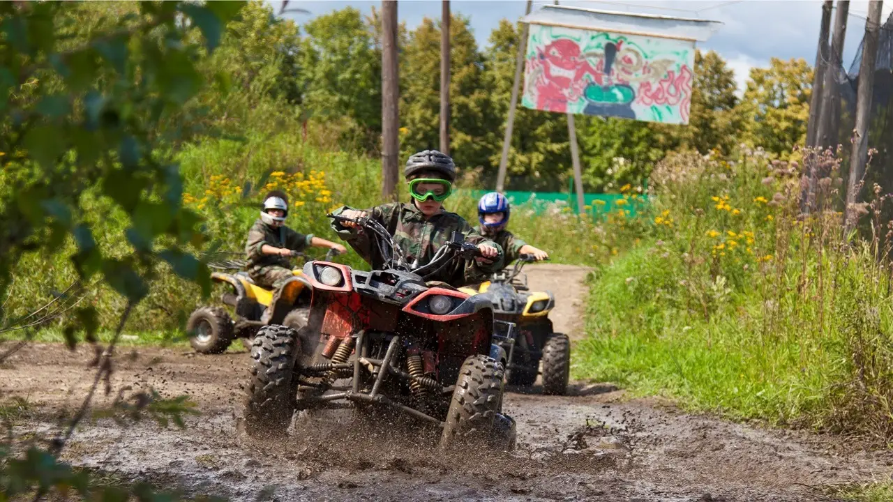 Muszyna - obz Fabryka Adrenaliny sala wieloosobowa (tylko chopcy)