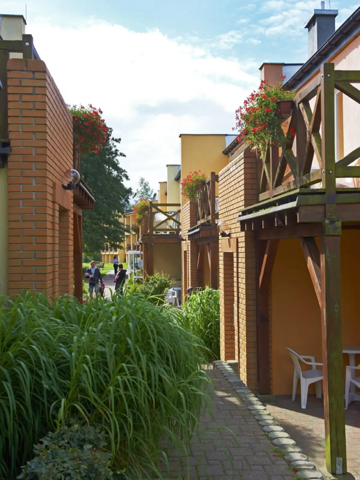 azy - Kompleks Rekreacyjno - Wypoczynkowy Fala 1