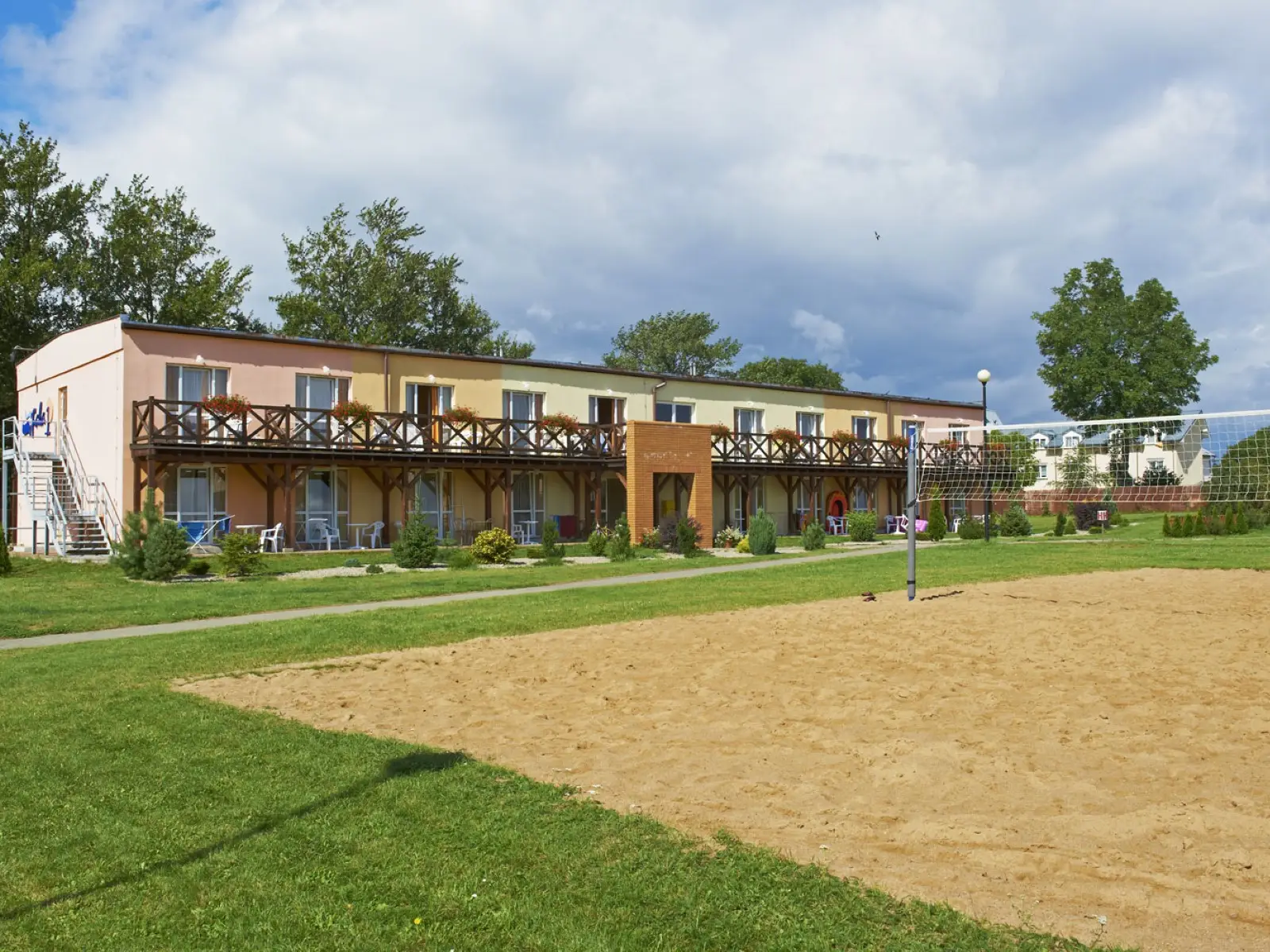 azy - Kompleks Rekreacyjno - Wypoczynkowy Fala 1