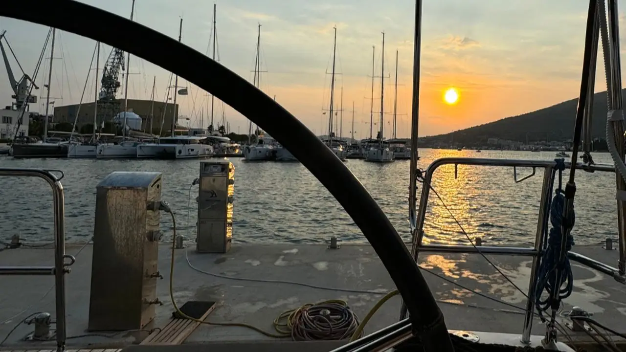 Chorwacja - rejs m�odzie�owy wzd�u� wybrze�y Dalmacji