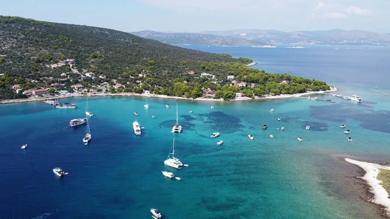 Chorwacja - rejs m�odzie�owy wzd�u� wybrze�y Dalmacji