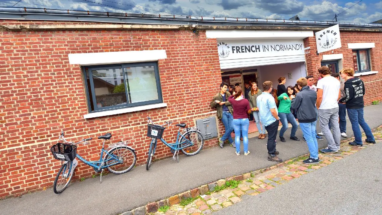 Francja - Rouen - indywidualny kurs j. francuskiego rodziny FRENCH IN NORMANDY-wiek: 16+