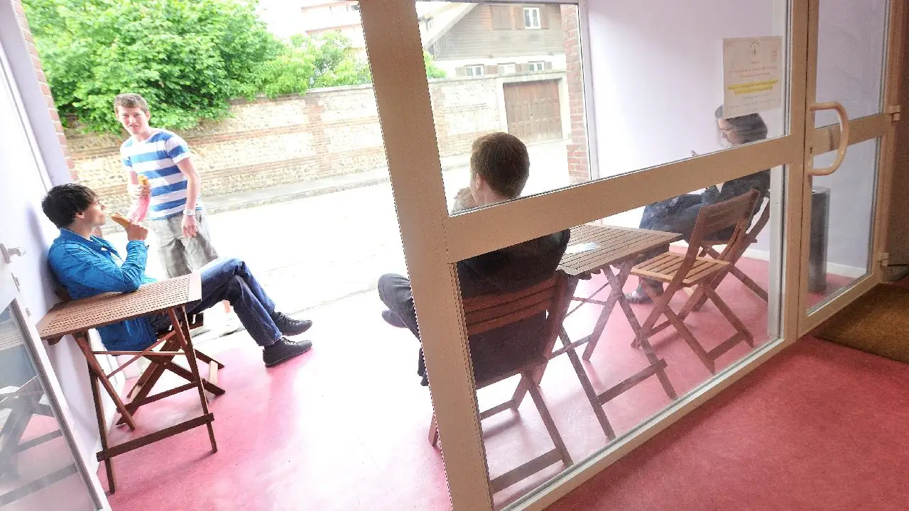 Francja - Rouen - indywidualny kurs j. francuskiego rodziny FRENCH IN NORMANDY-wiek: 16+