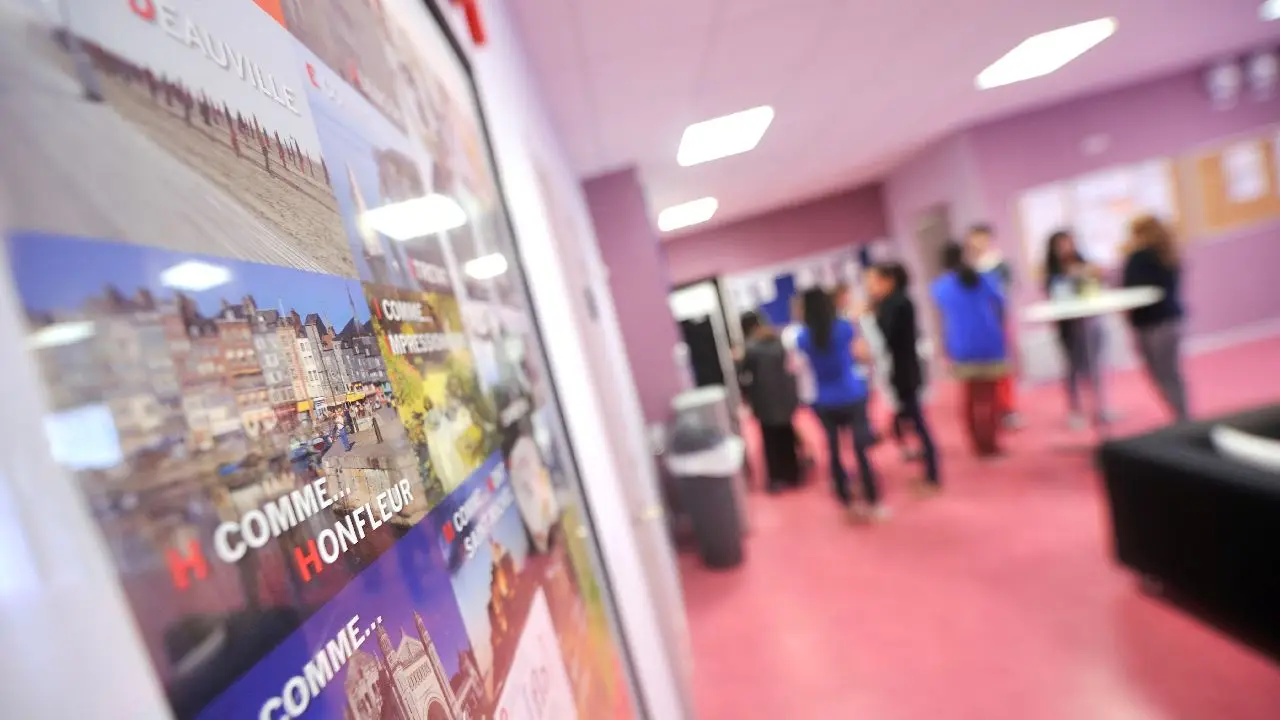 Francja - Rouen - indywidualny kurs j. francuskiego rodziny FRENCH IN NORMANDY-wiek: 16+