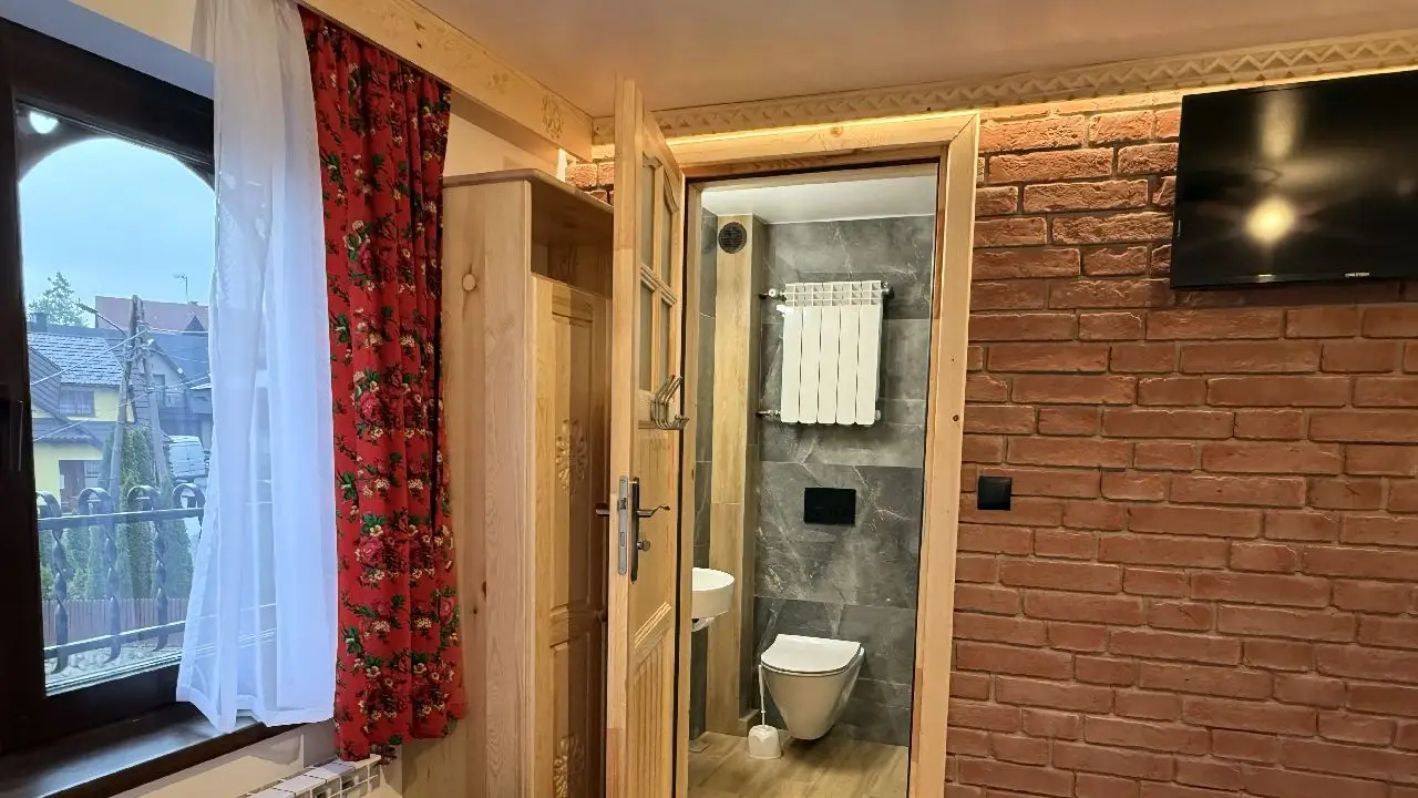 Mae Ciche - obz narciarski