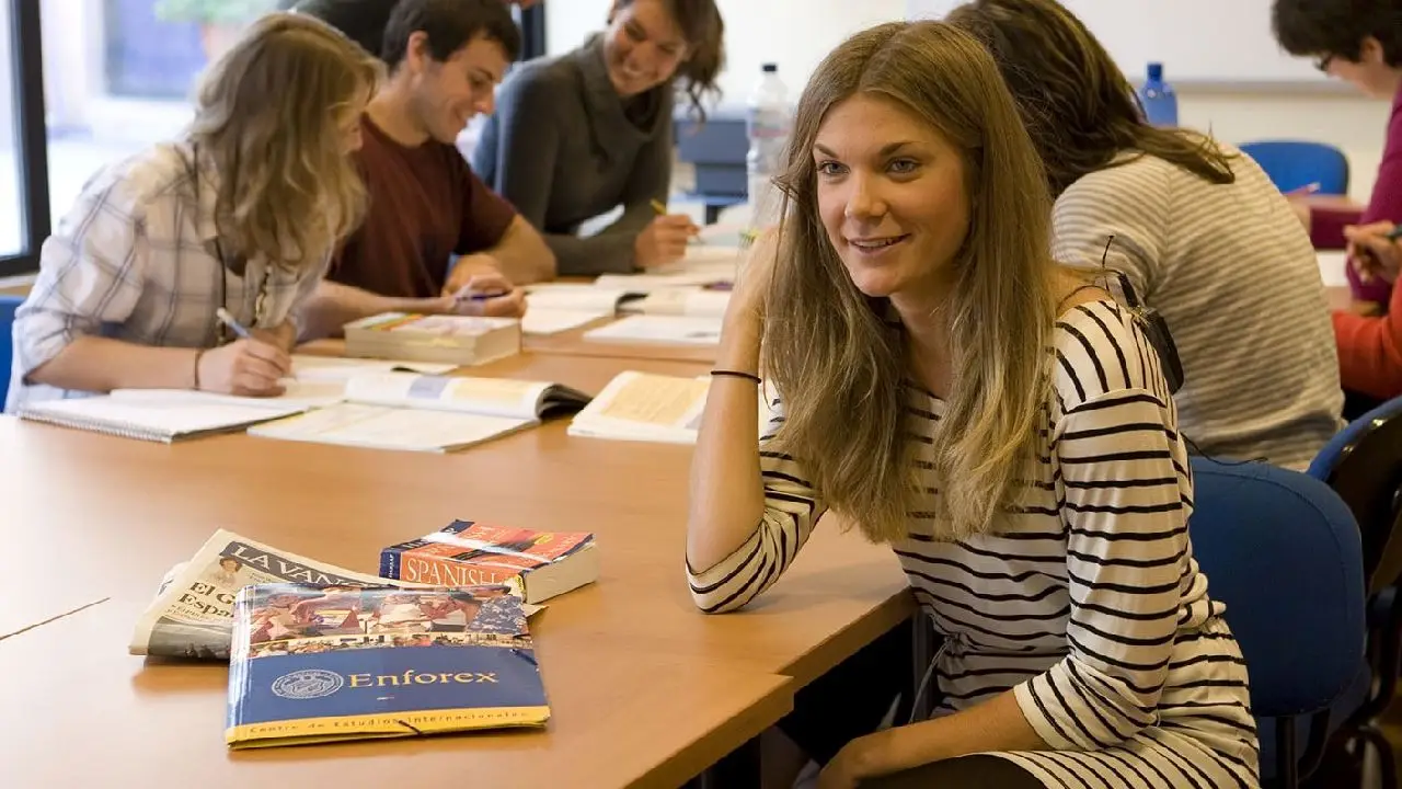 Hiszpania - Barcelona - indywidualny kurs j. hiszpaskiego rezydencja ENFOREX - wiek: 16+