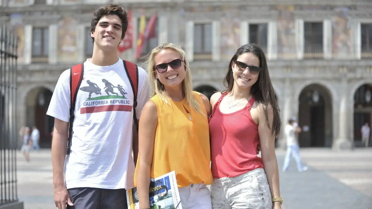 Hiszpania - Madryt - indywidualny kurs j. hiszpa�skiego rezydencja ENFOREX - wiek: 16+