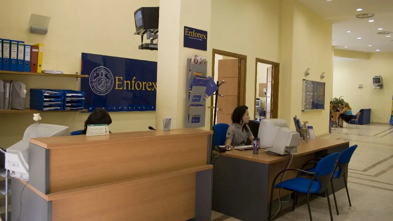 Hiszpania - Walencja - indywidualny kurs j. hiszpa�skiego Junior Program ENFOREX - wiek: 14-18