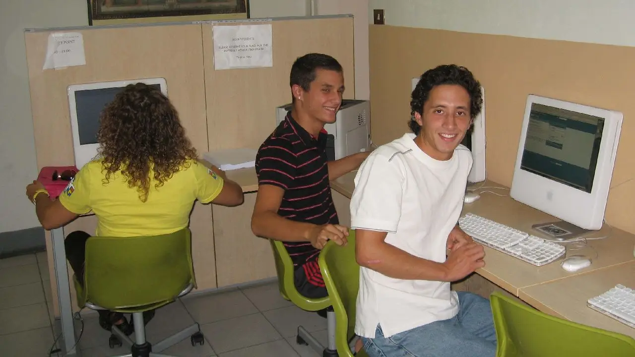 Wochy - Florencja - indywidualny kurs j. woskiego apartamenty LEONARDO - wiek: 18+