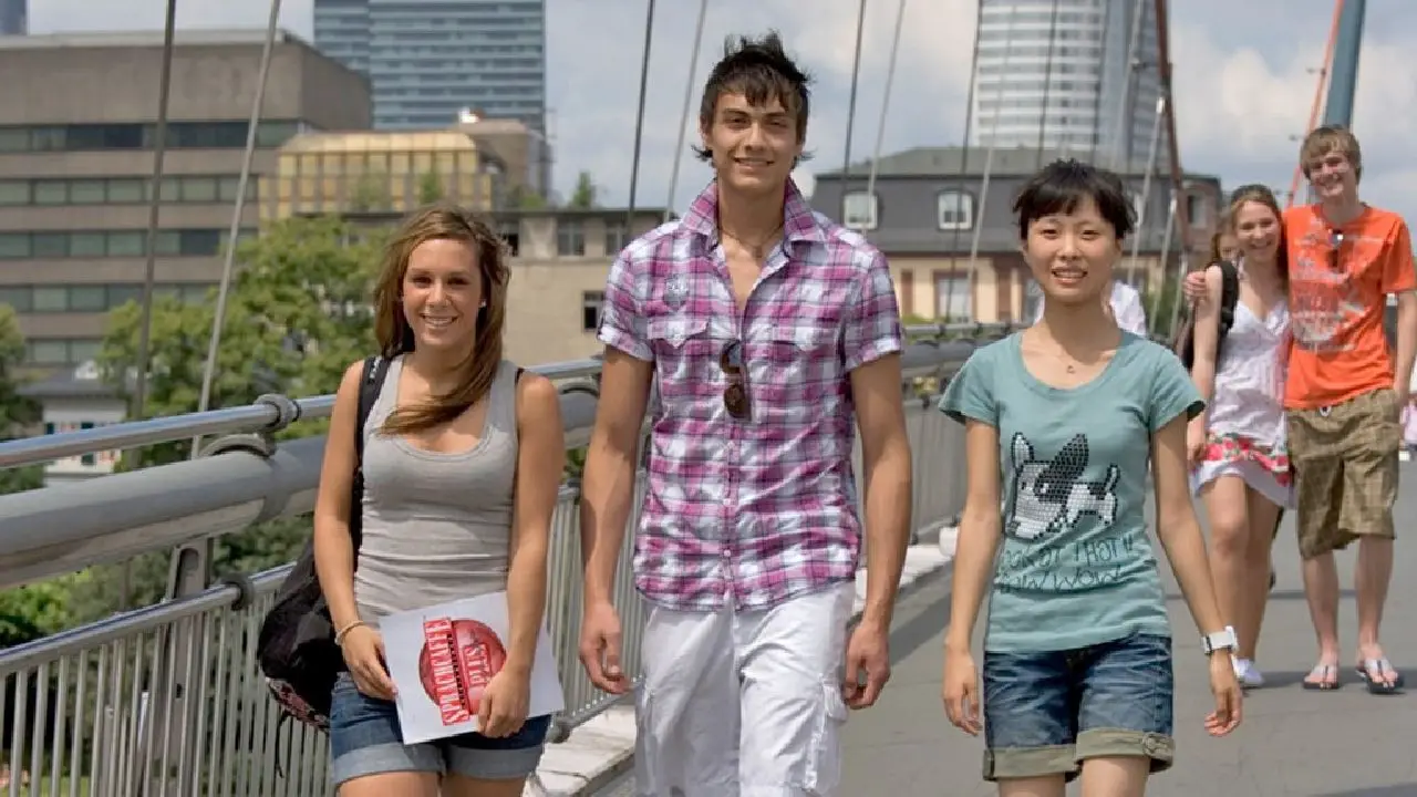 Niemcy - Frankfurt - indywidualny kurs j. niemieckiego rezydencja SPRACHCAFFE - wiek: 12-21 lat