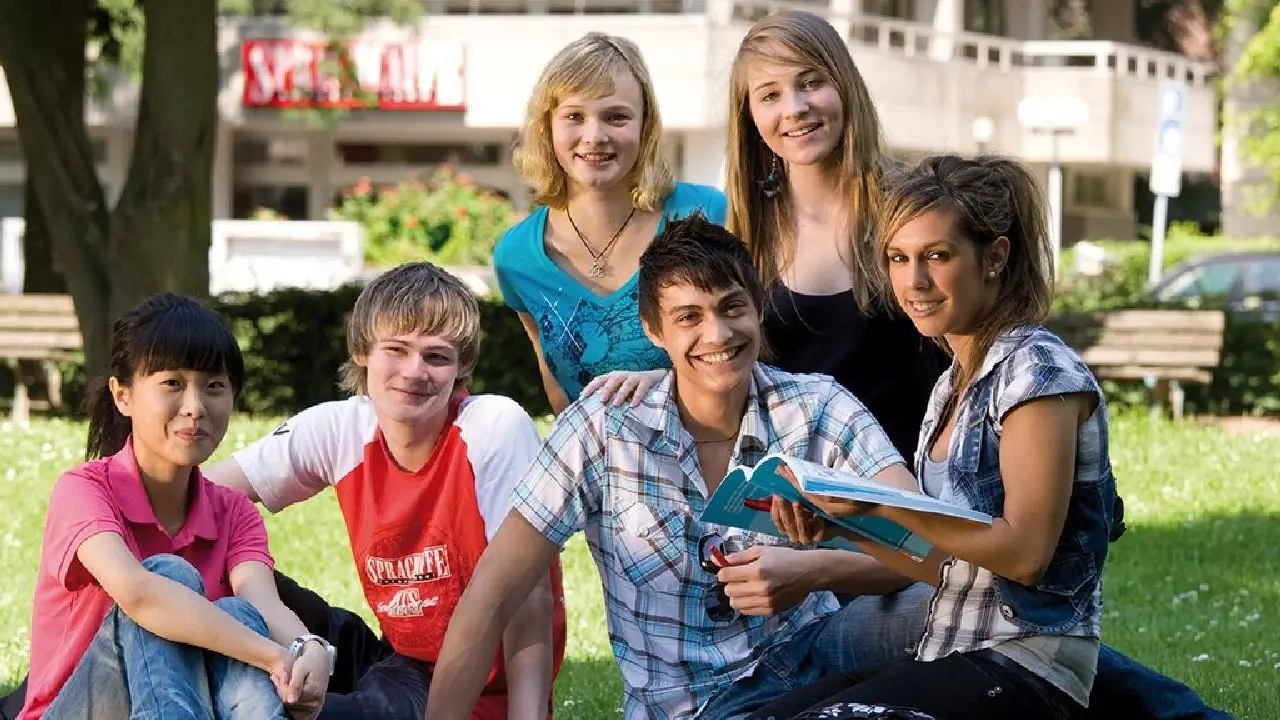 Niemcy - Frankfurt - indywidualny kurs j. niemieckiego rezydencja SPRACHCAFFE - wiek: 12-21 lat