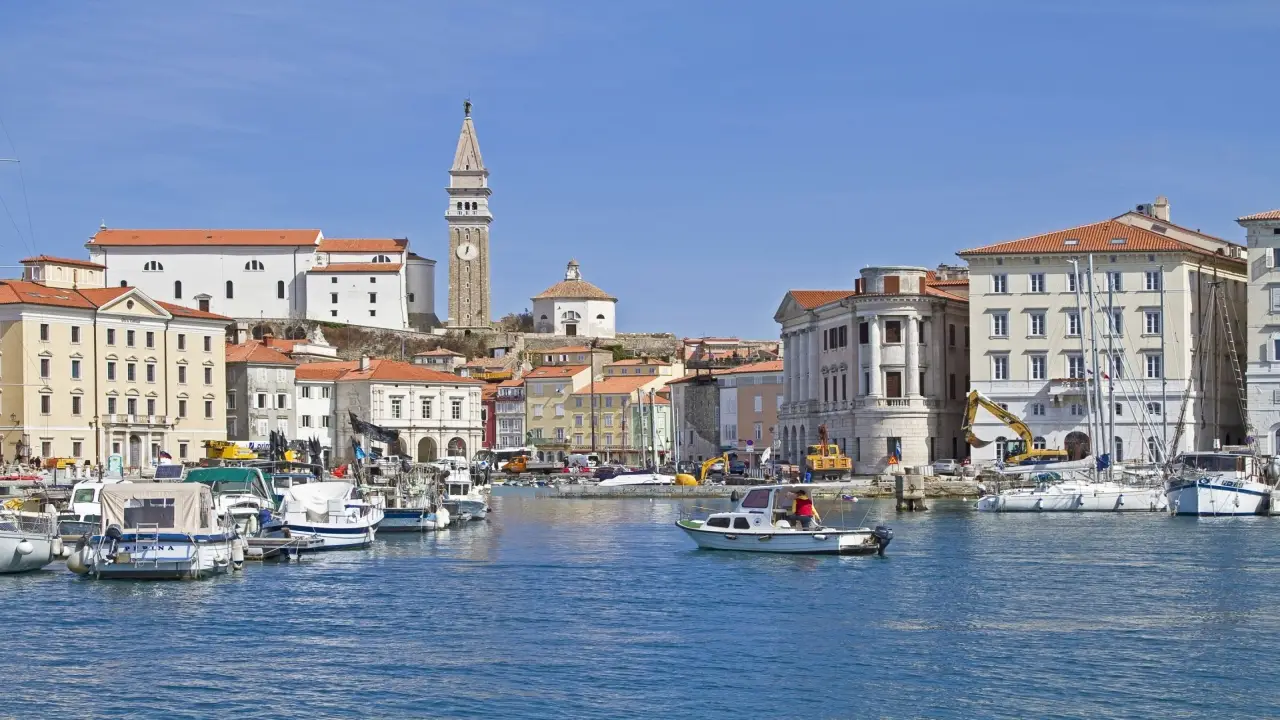 S�owenia - Zachwycaj�ca S�owenia (HB)