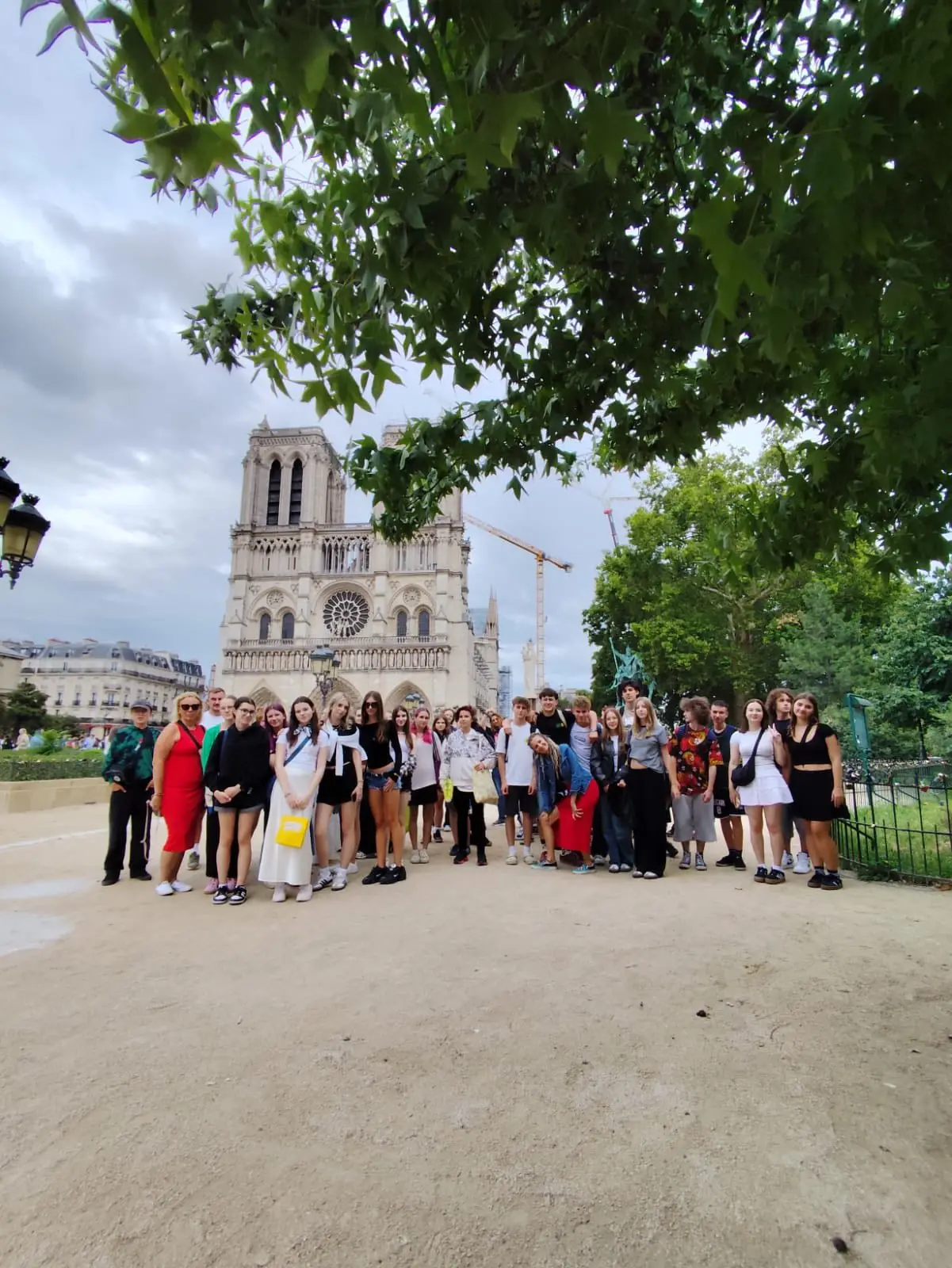 ob�z m�odzie�owy - Eurotrip 2025 - Almatur - Pary�