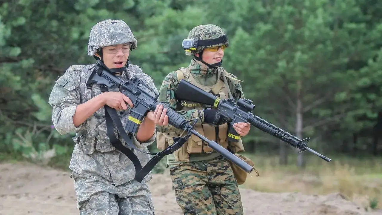 Borne Sulinowo - ob�z ASG Zielony Garnizon