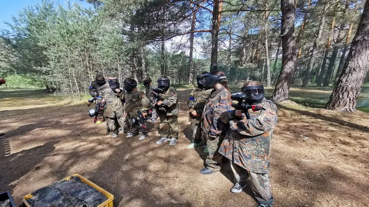 Borne Sulinowo - ob�z paintballowy