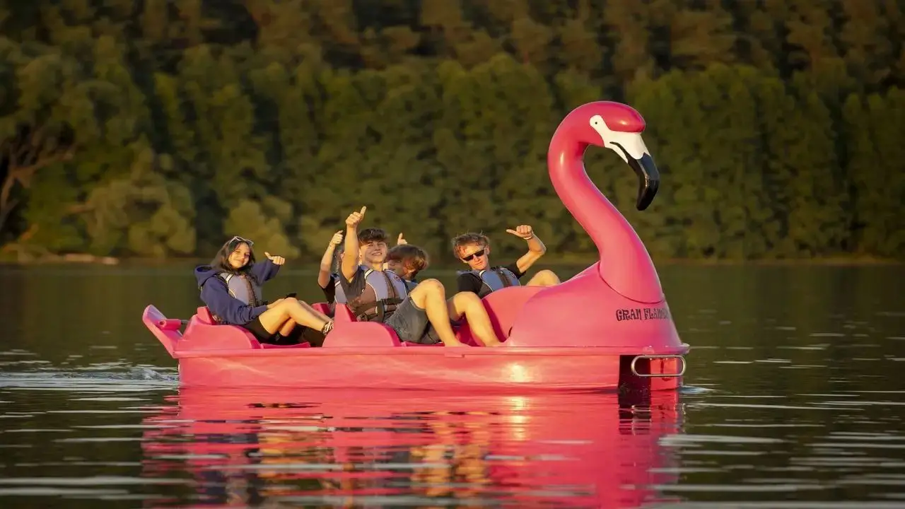 Bachorze - kolonia sport�w wodnych