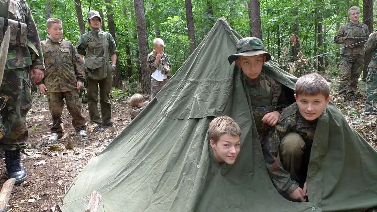 Bachorze - kolonia Komandos Junior