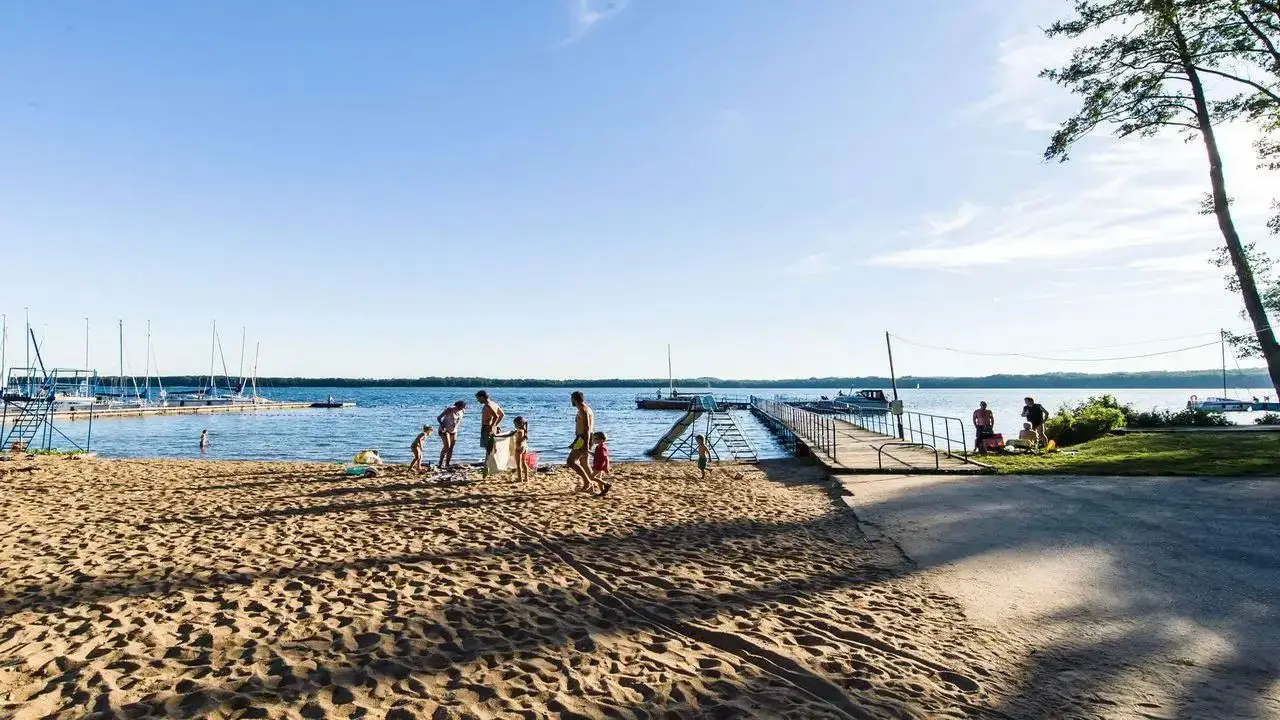 Czaplinek - ob�z windsurfingowy