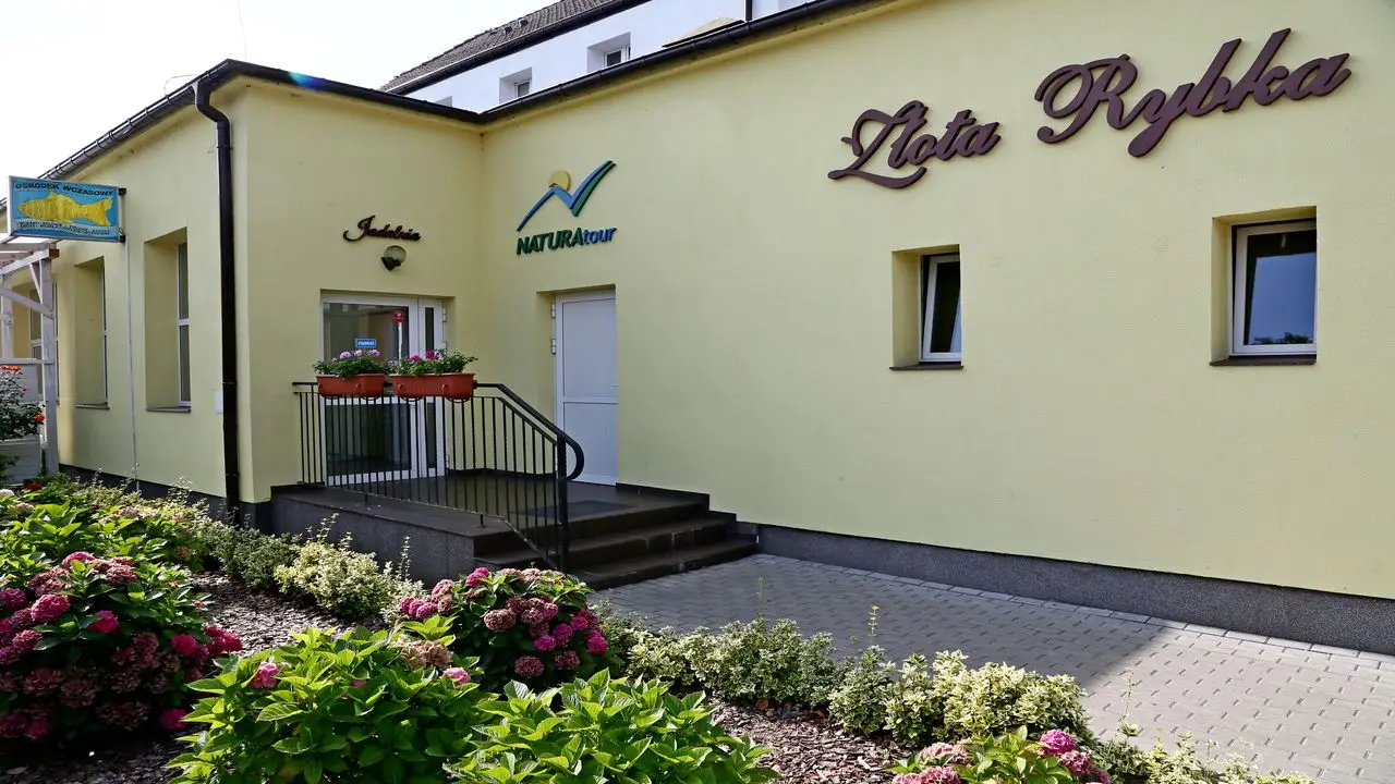 Dziwn�wek - kolonia i ob�z rekreacyjny