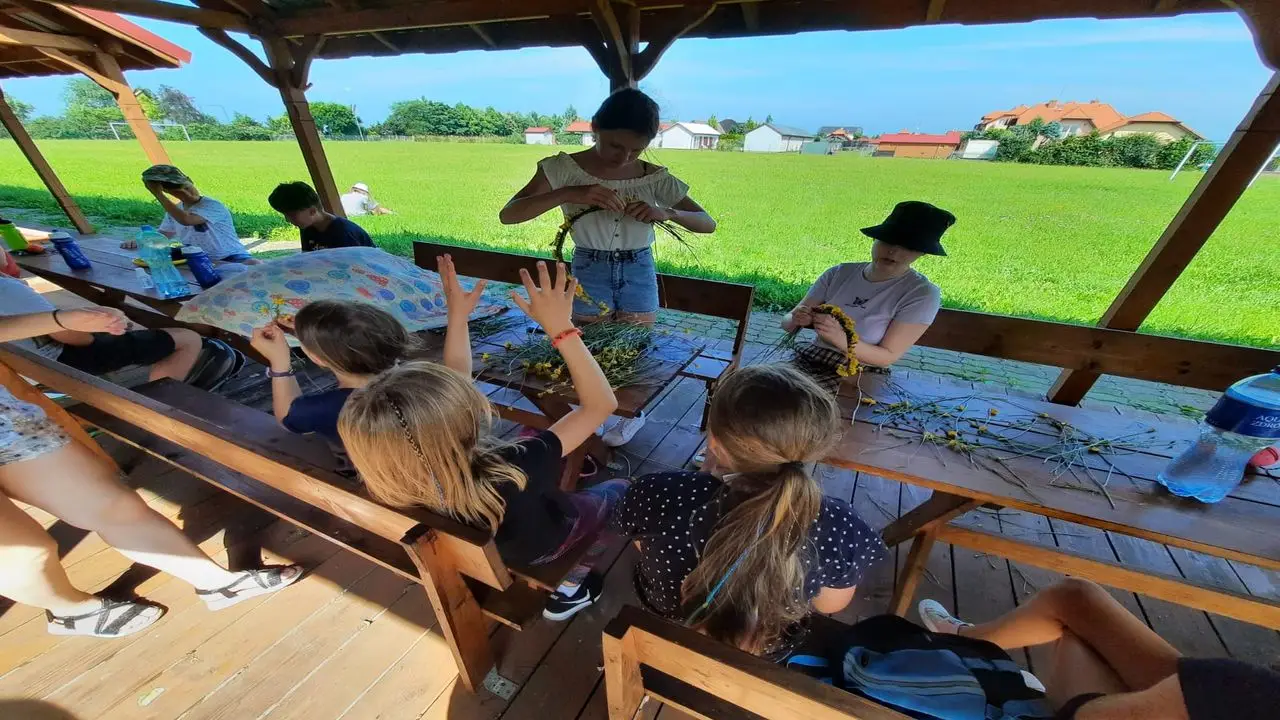 Dziwn�wek - kolonia i ob�z rekreacyjny