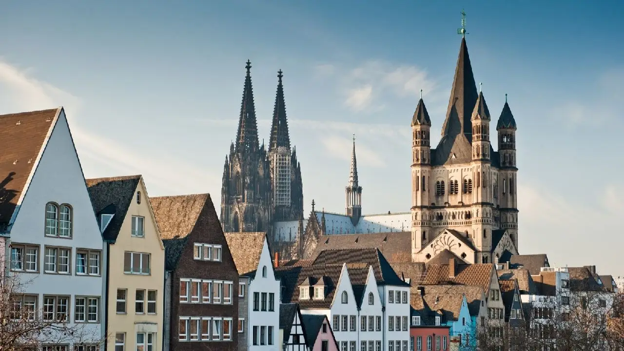 Niemcy - Kolonia - indywidualny kurs j. niemieckiego apartamenty BWS - wiek: 18+