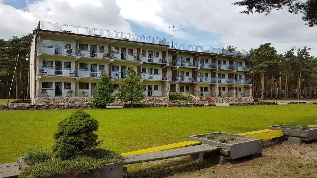 Uniej�w - KLUB URWISA - kolonia