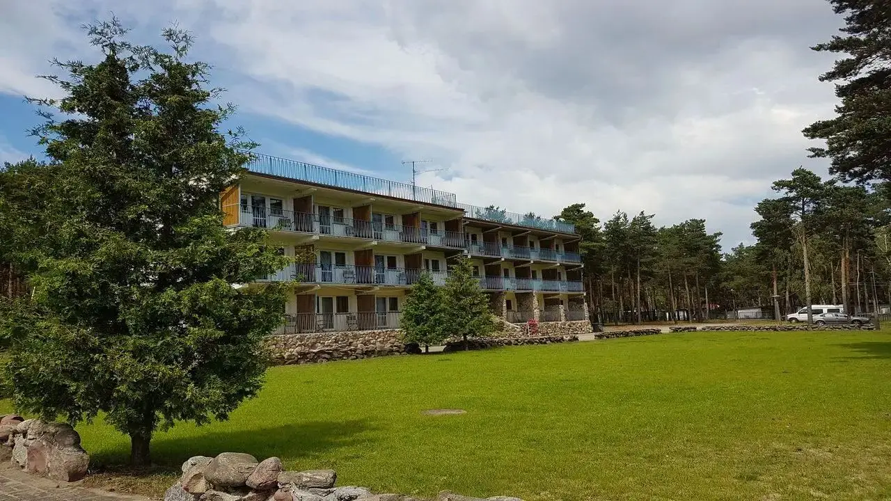 Uniej�w - KLUB URWISA - kolonia