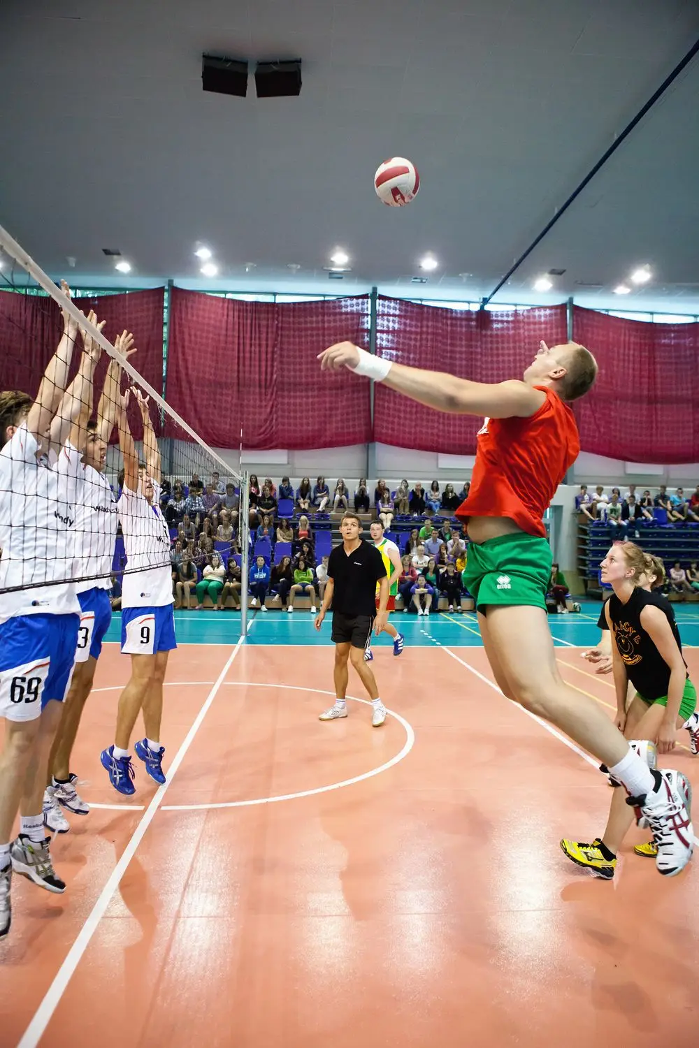 Kortowo - FunFestival - ob�z siatk�wki