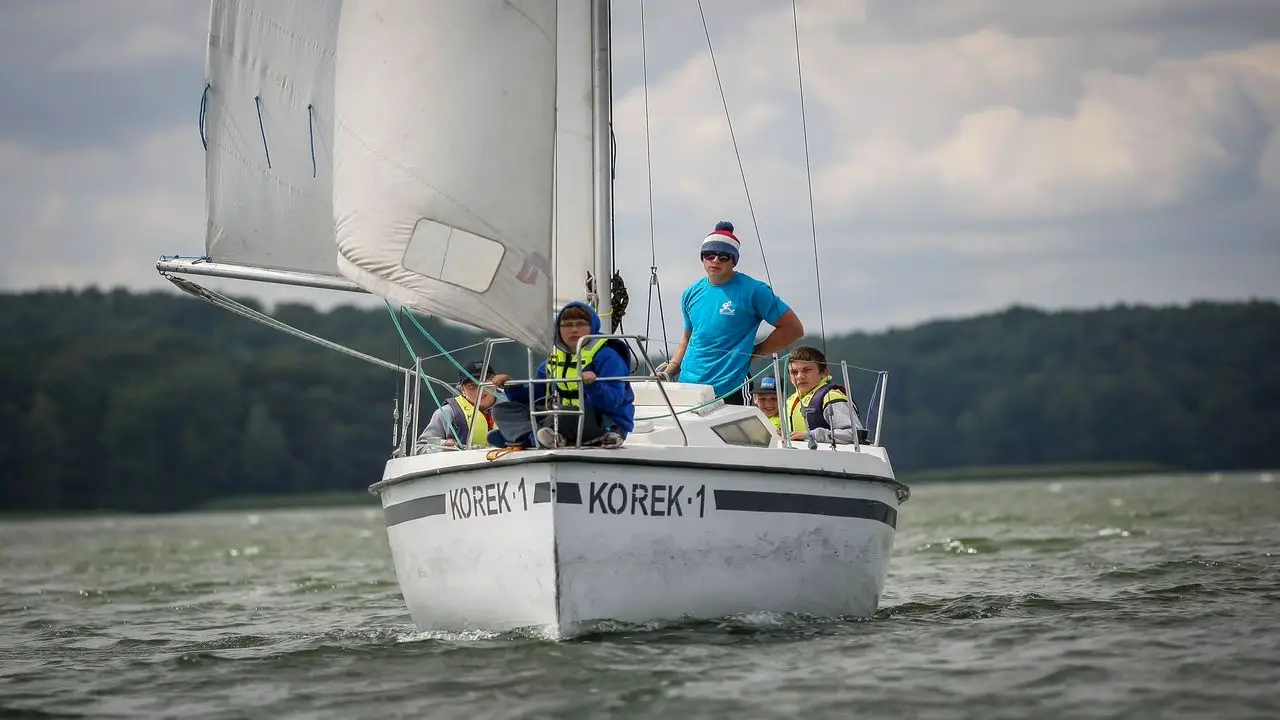 Pojezierze Drawskie - ob�z �eglarski w�drowny z patentem