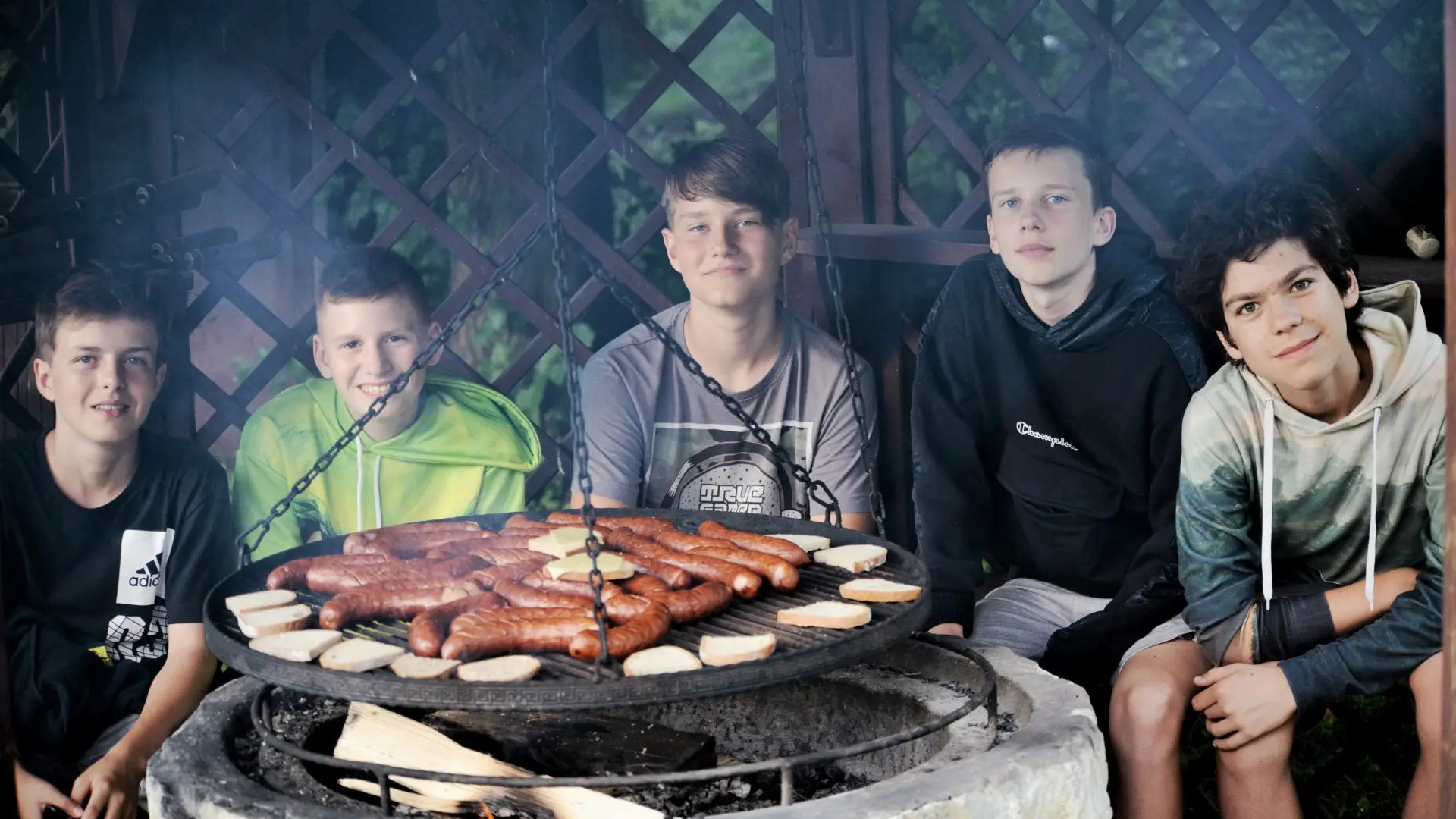 Ustro� - Beskidy - m�ody detektyw