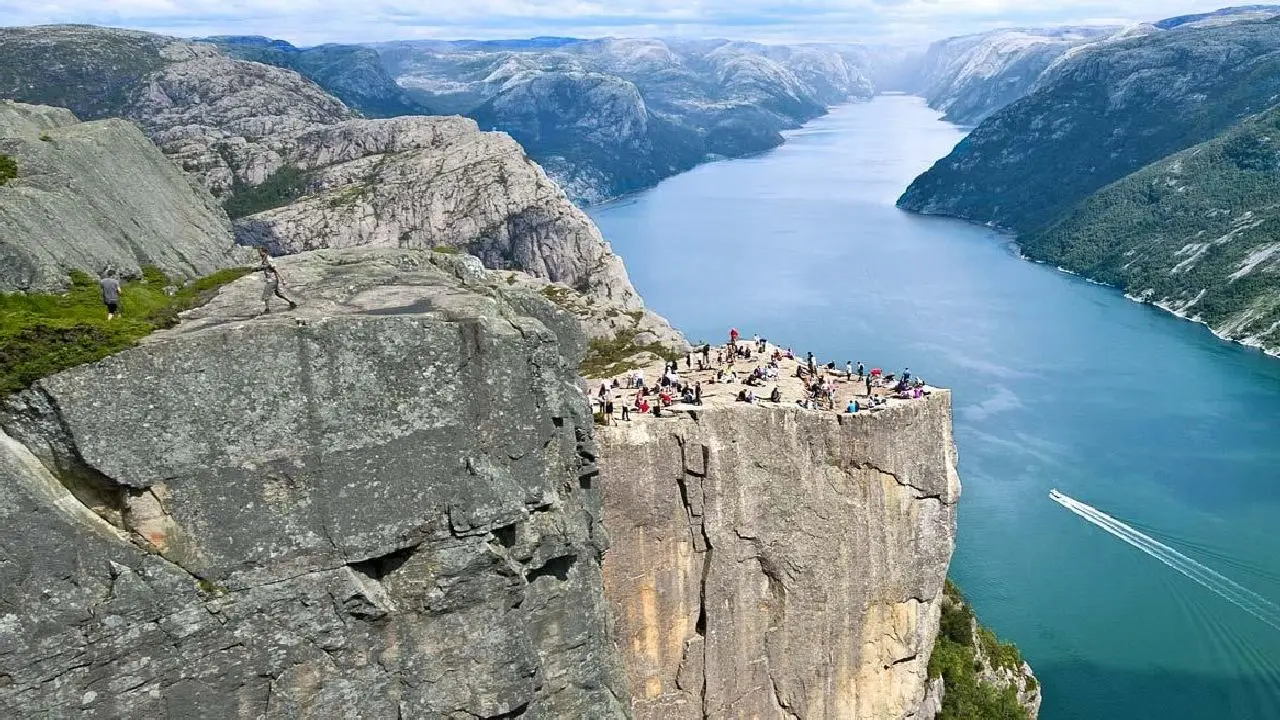 Norwegia - Fiord Camp - ob�z rekreacja i zwiedzanie