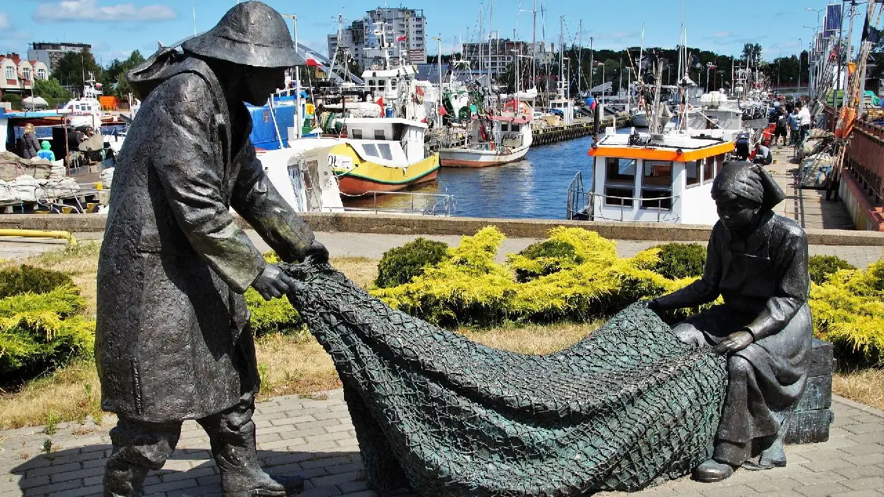 D�wirzyno - ob�z plastyczny