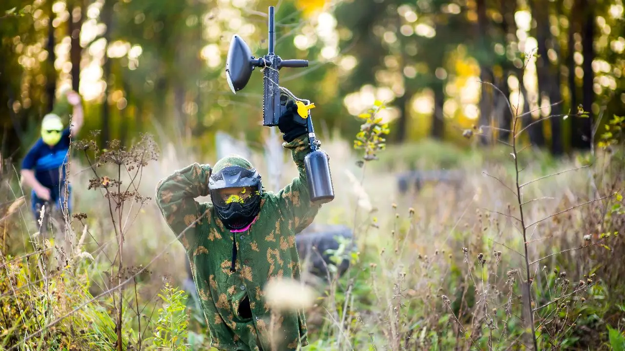 Byczyna - ob�z paintballowy