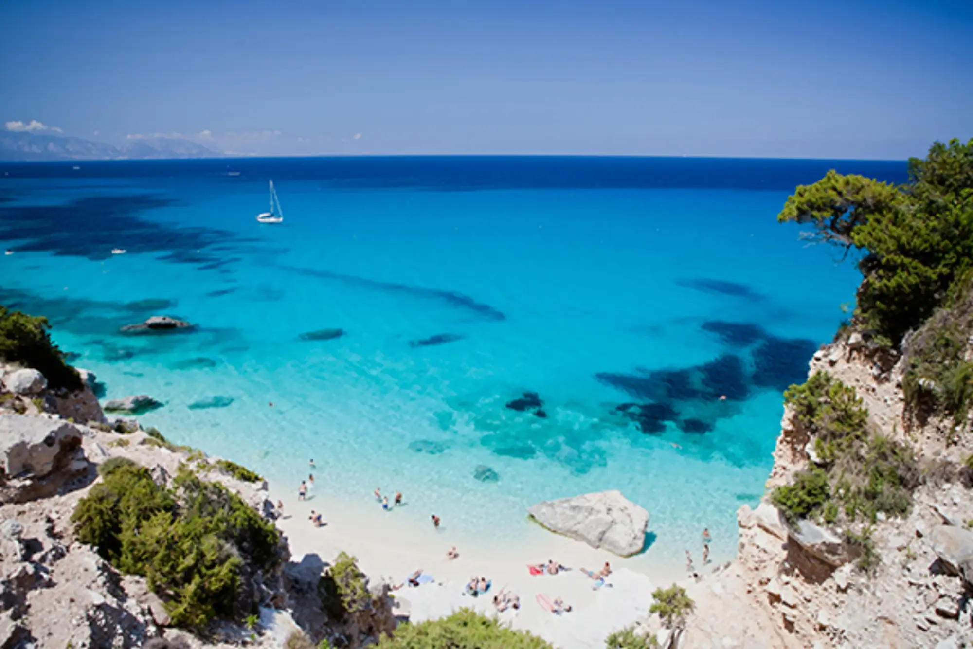 ob�z m�odzie�owy W�ochy  -  Sardynia - Almatur