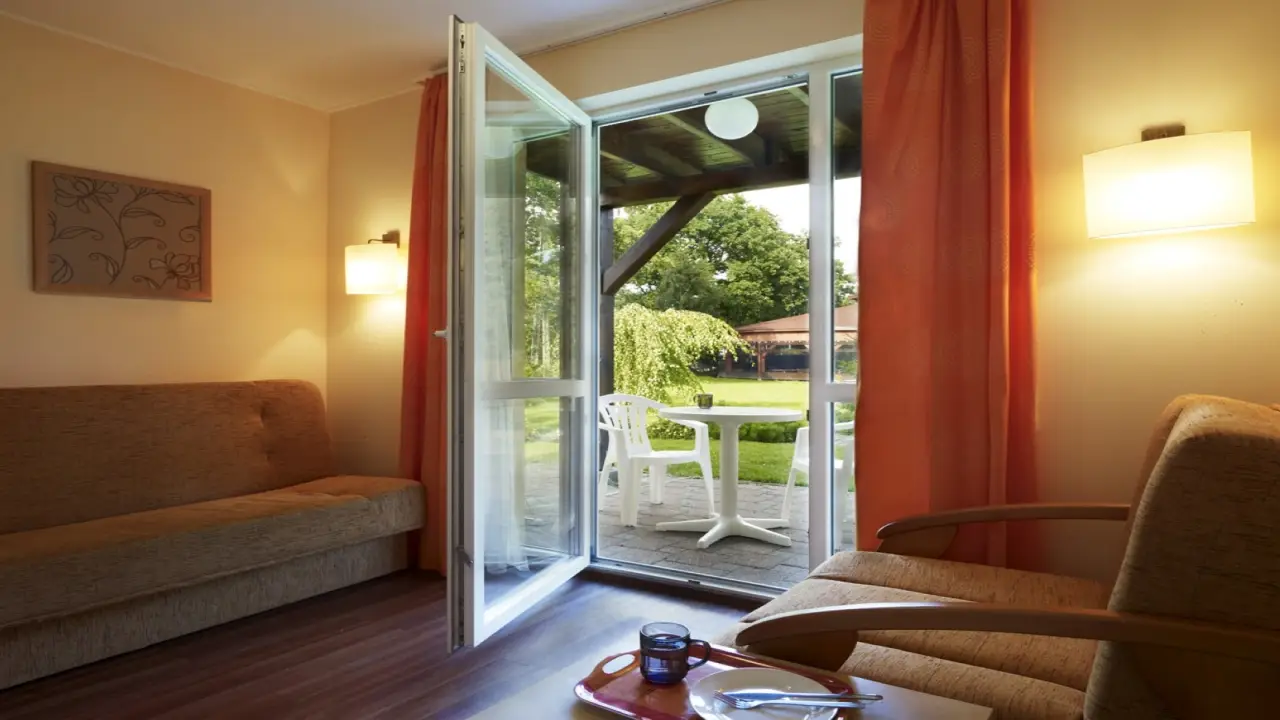 �azy - Kompleks Rekreacyjno - Wypoczynkowy Fala 1