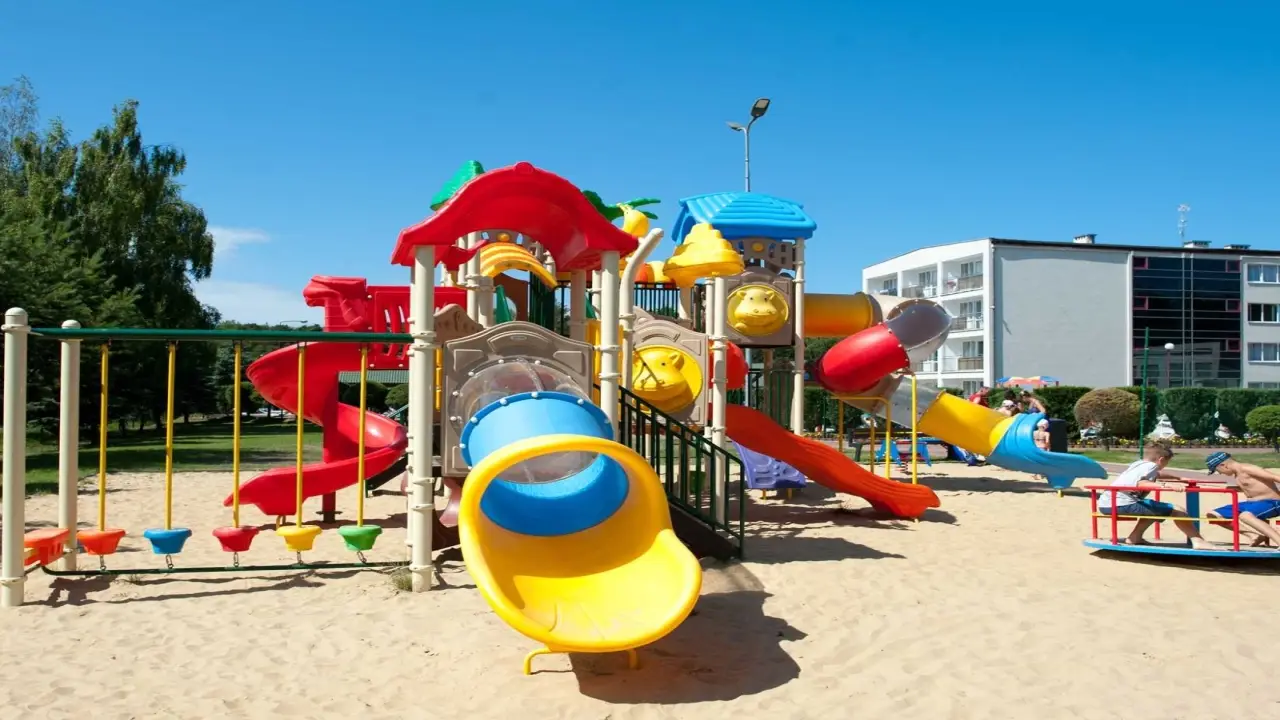 Pustkowo - O�rodek ZEM - TOURIST