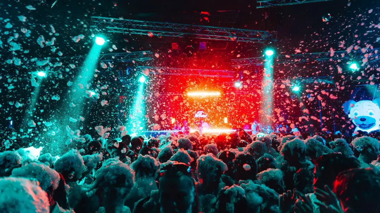 W�ochy - Rimini - ob�z rekreacyjny Party Trip - hotel Karin - wylot z Krakowa, Wroc�awia, Warszawy (Modlin)