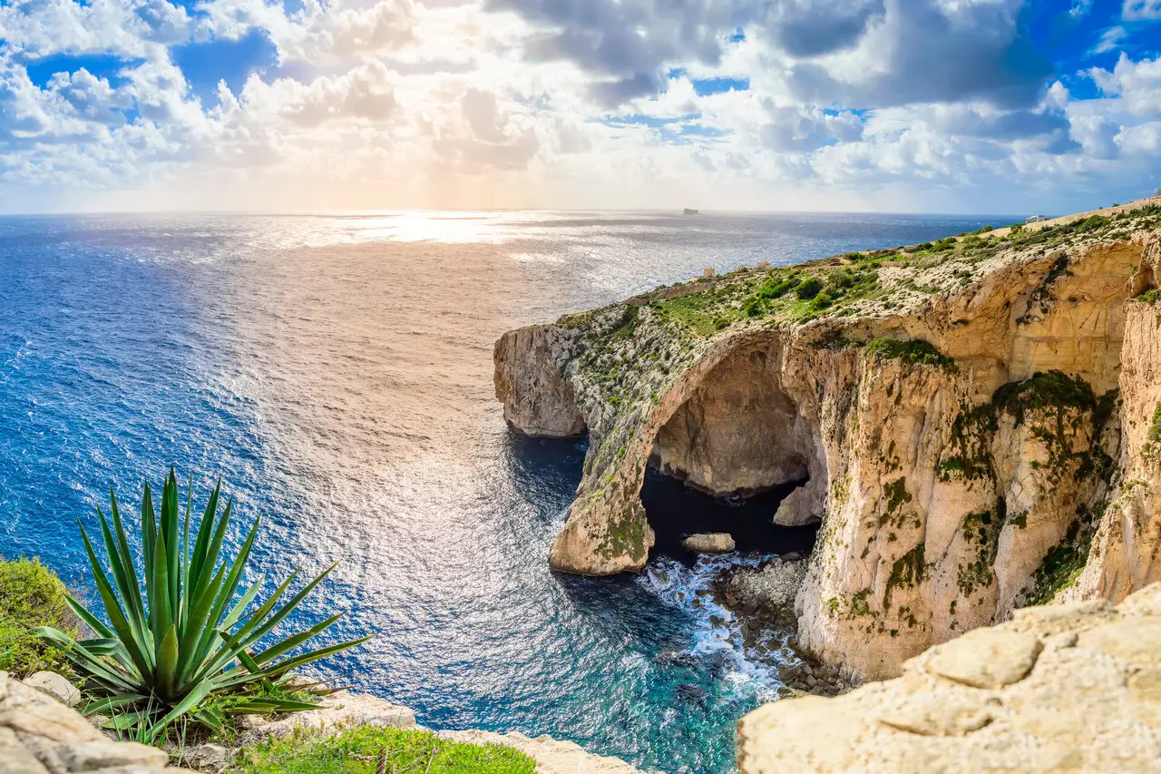 Malta - Bugibba - ob�z Aqua Aerobic & Dance - wylot z Warszawy, Krakowa
