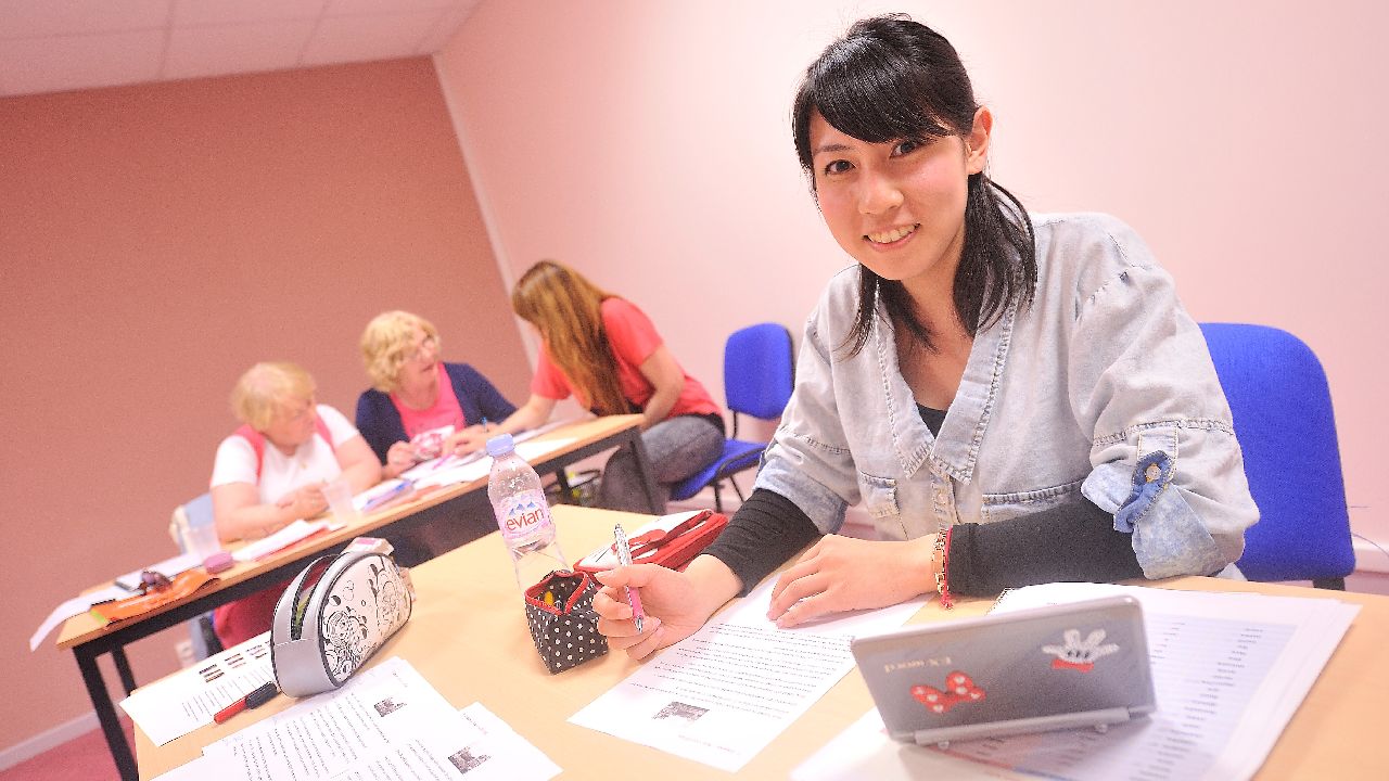 Francja - Rouen - indywidualny kurs j. francuskiego rodziny FRENCH IN NORMANDY-wiek: 16+