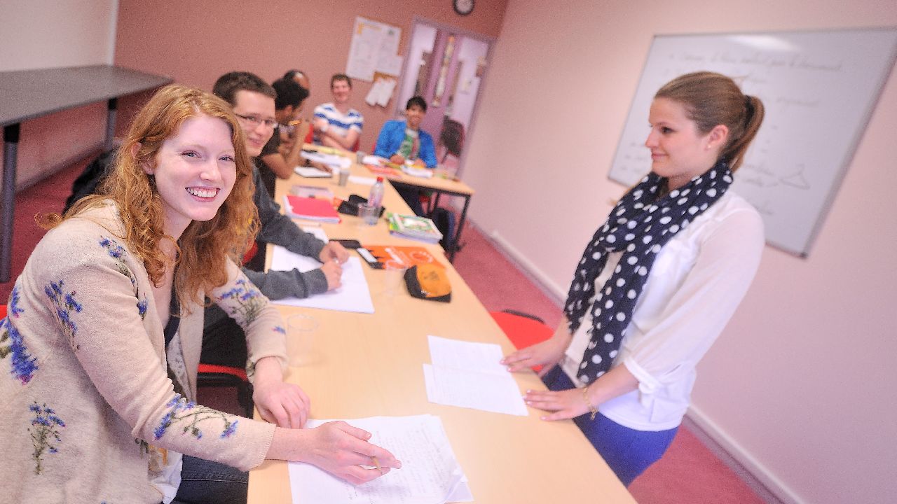 Francja - Rouen - indywidualny kurs j. francuskiego rodziny FRENCH IN NORMANDY-wiek: 16+