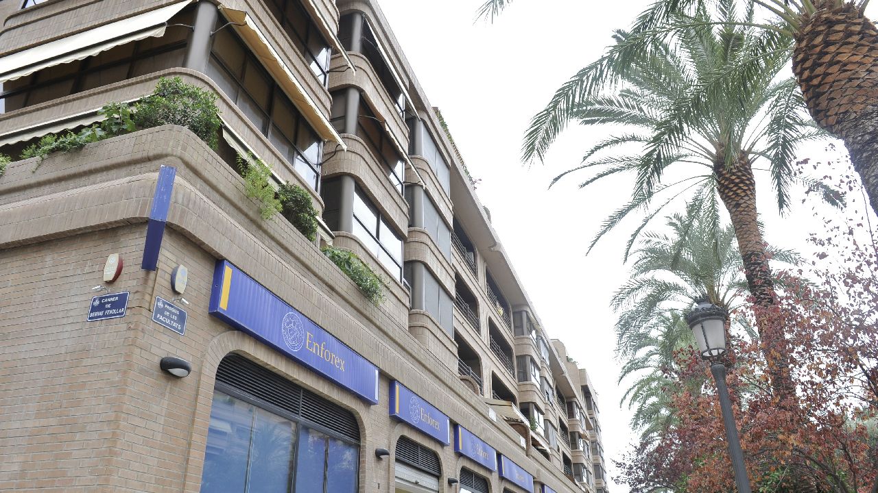 Hiszpania - Walencja - indywidualny kurs j. hiszpaskiego rodziny ENFOREX- wiek: 16+