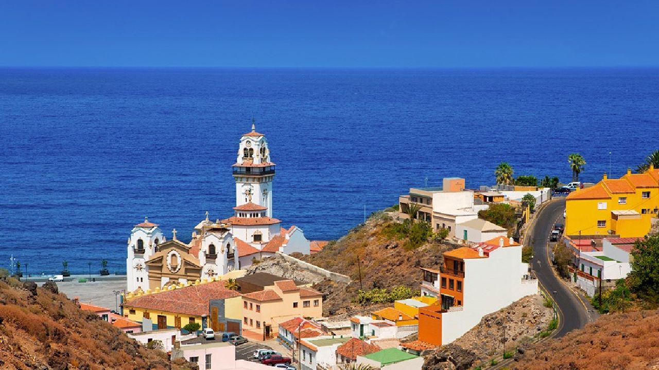 Hiszpania - Teneryfa - indywidualny kurs j. hiszpaskiego apartamenty ENFOREX - wiek: 18+