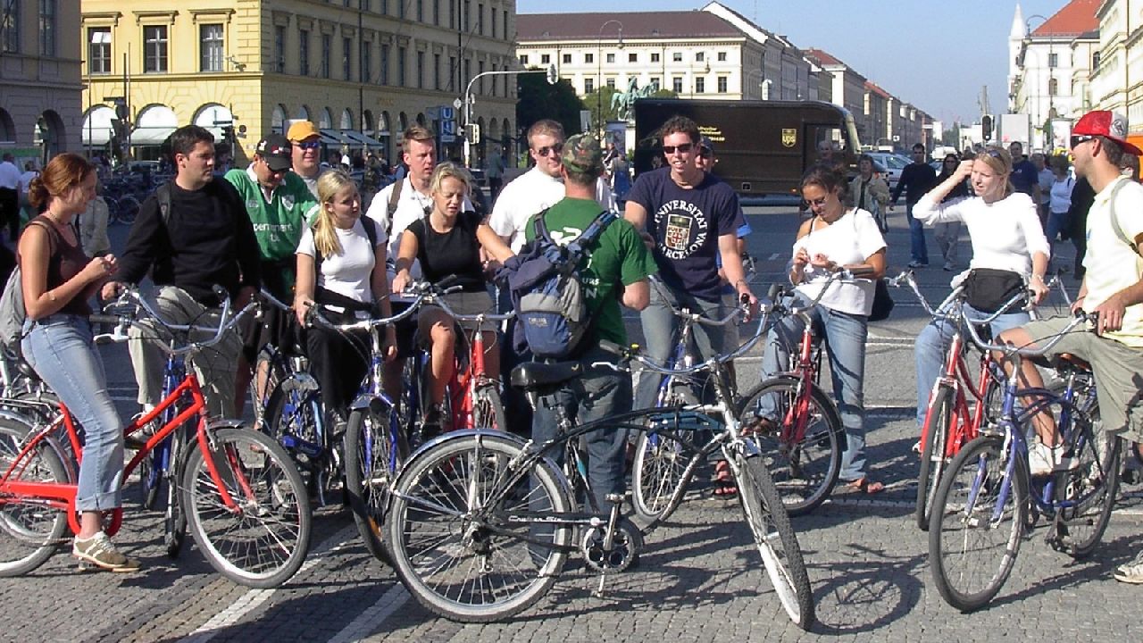 Niemcy - Monachium - indywidualny kurs j. niemieckiego rodziny BWS - wiek: 16+