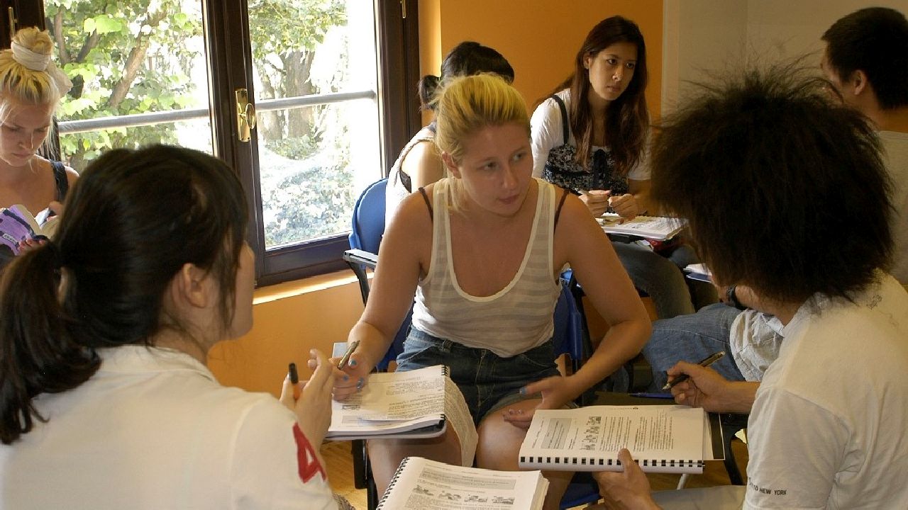 Wochy - Mediolan - indywidualny kurs j. woskiego rodziny LEONARDO - wiek: 16+