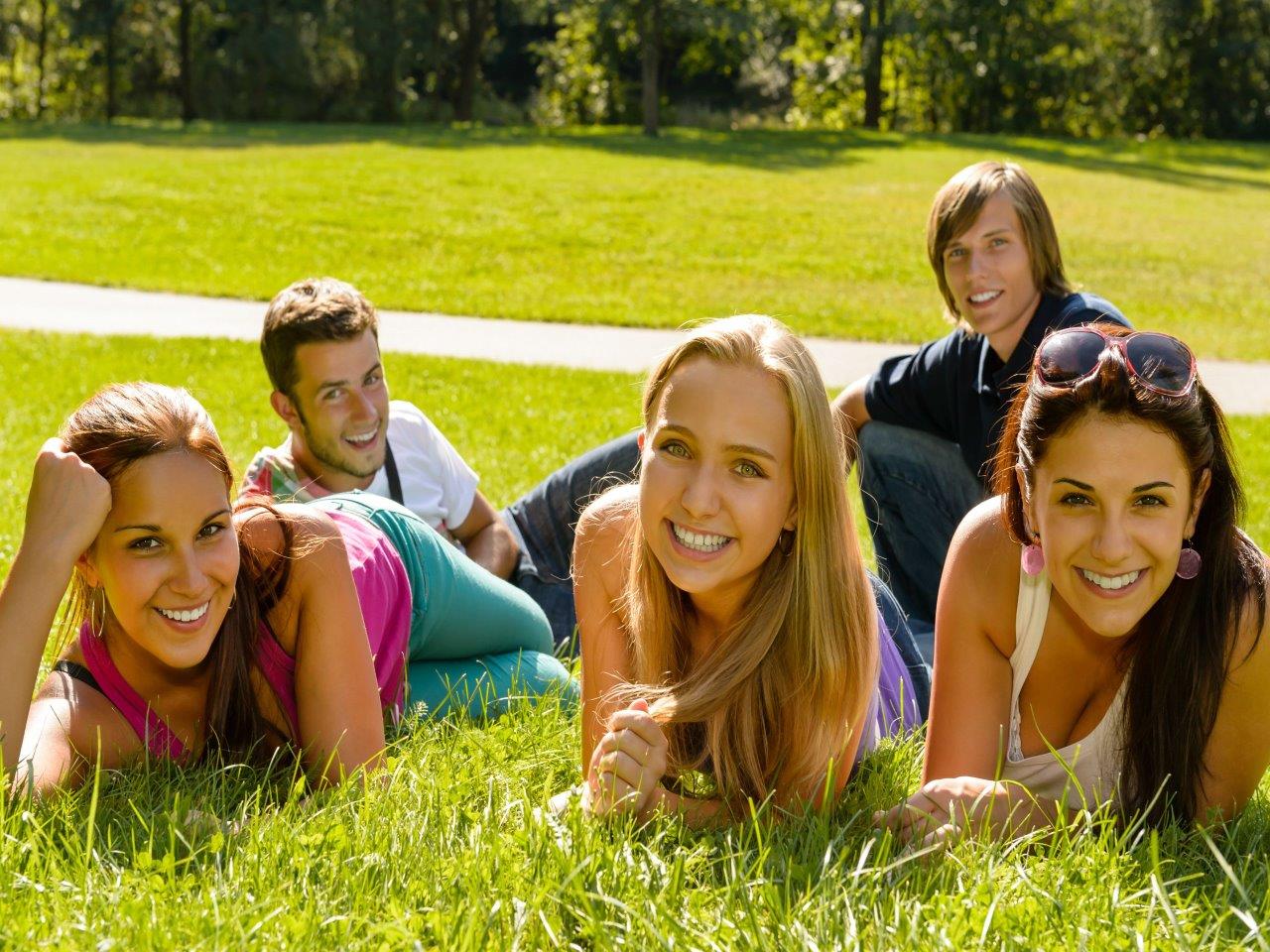 Anglia - Oxford - kurs j. angielskiego Junior Campus CES - wylot z Warszawy, Wroc�awia